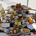 Mesken Inn Goecek Hotel Hotel